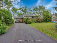 462 SAMFORD PLACE Oakville Ontario, L6L 4E8