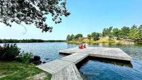 29 MAPLE RIDGE - 1336 SOUTH MORRISON LAKE ROAD | Gravenhurst Ontario | Slide Image Sixteen