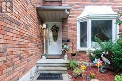 3683 EAST PARK COURT | Mississauga Ontario | Slide Image Two