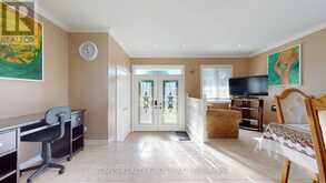 26 EVANS DRIVE | Fenelon Falls Ontario | Slide Image Eight