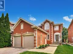 27 LAUCHLIN CRESCENT Halton Hills Ontario, L7G 5R1