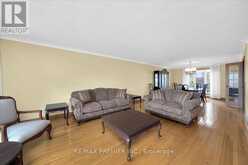100 HALLSPORT CRESCENT | Toronto Ontario | Slide Image Six