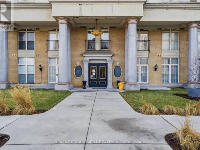 802 - 135 JAMES STREET S Hamilton Ontario, L8P 2Z6 - 2 Bedrooms Condo For Sale