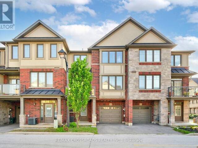 4 NEAR LANE Ancaster Ontario, L9G 0H2 - 2 Bedrooms Home For Sale
