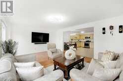 35 - 210 DAWN AVENUE | Guelph Ontario | Slide Image Sixteen