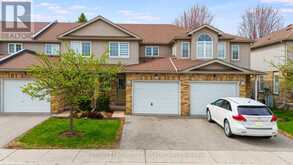 35 - 210 DAWN AVENUE | Guelph Ontario | Slide Image One