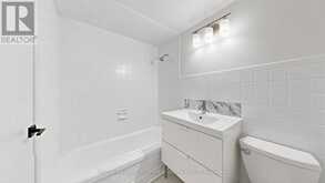 104 OTONABEE AVENUE | Toronto Ontario | Slide Image Thirty