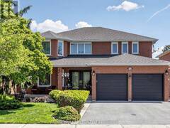 98 ARROWHEAD DRIVE Vaughan Ontario, L4L 4A5