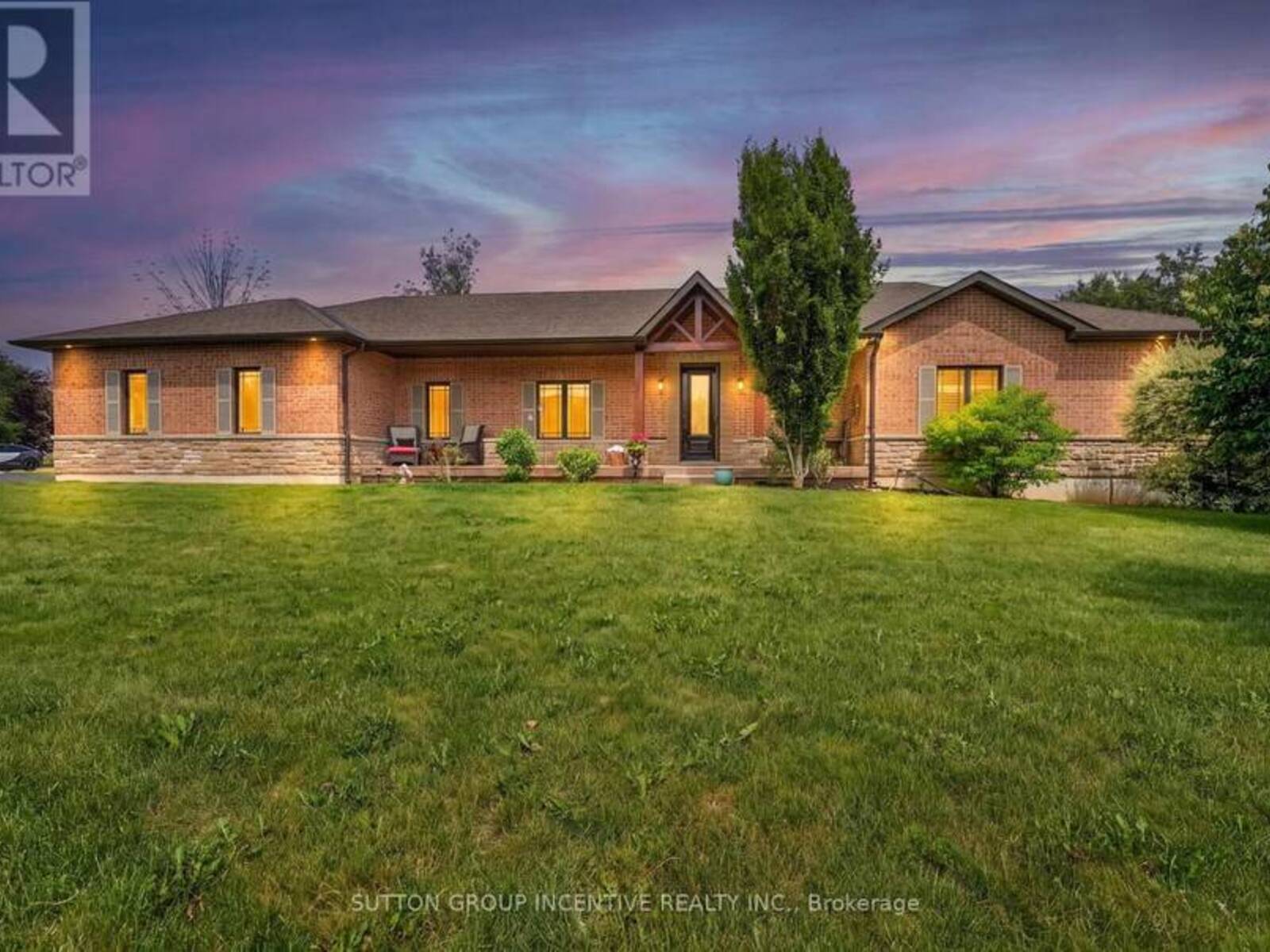1 GALRICH COURT, Warminster, Ontario L3V 0R5