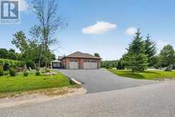 1 GALRICH COURT | Warminster Ontario | Slide Image Four