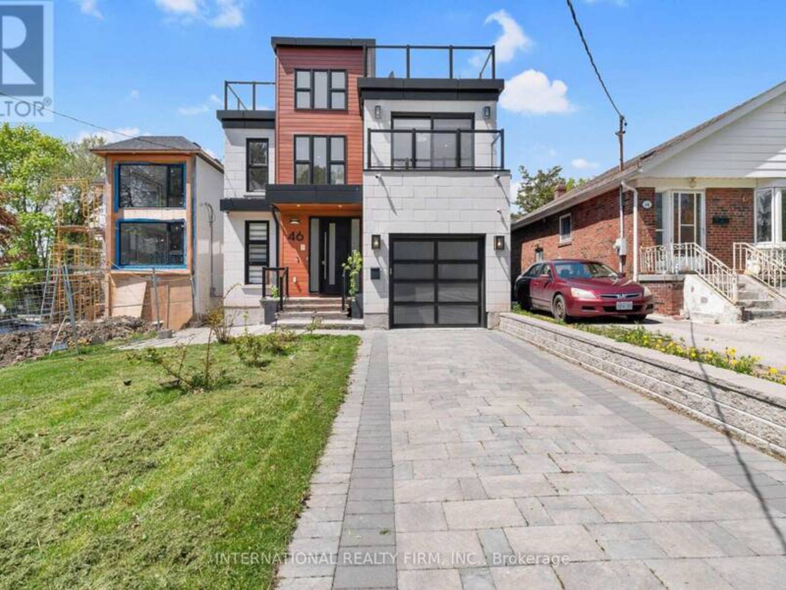 46 SUNNYPOINT CRESCENT, Toronto, Ontario M1M 1B9