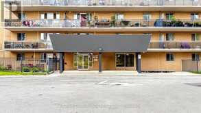 817 - 100 DUNDALK DRIVE | Toronto Ontario | Slide Image Thirteen