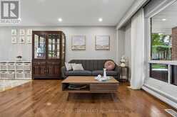 34 RUSTYWOOD DRIVE | Toronto Ontario | Slide Image Thirteen