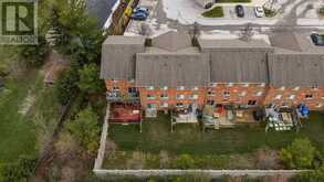 7 - 49 FERNDALE DRIVE S | Barrie Ontario | Slide Image Thirty-one