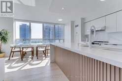 905 - 50 DISERA DRIVE | Vaughan Ontario | Slide Image Sixteen