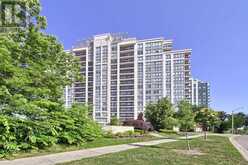905 - 50 DISERA DRIVE | Vaughan Ontario | Slide Image One