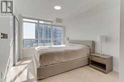 905 - 50 DISERA DRIVE | Vaughan Ontario | Slide Image Twenty-three