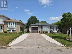 1121 VALENTINE DRIVE Cambridge Ontario, N2H 2N9