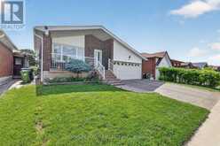 24 CLEETHORPES BOULEVARD | Toronto Ontario | Slide Image Three
