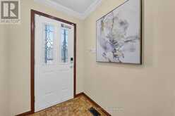 24 CLEETHORPES BOULEVARD | Toronto Ontario | Slide Image Five