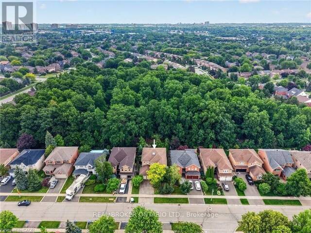 2152 GRAND RAVINE DRIVE Oakville Ontario, L6H 6B3 - 4 Bedrooms Home For Sale