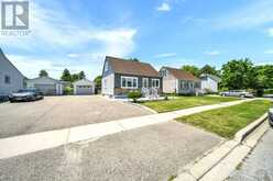 19 PLEASANTVIEW AVENUE | Brampton Ontario | Slide Image Four