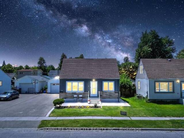 19 PLEASANTVIEW AVENUE Brampton Ontario, L6X 1W5 - 4 Bedrooms Home For Sale
