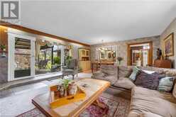 569 CRANE COURT | Burlington Ontario | Slide Image Twelve