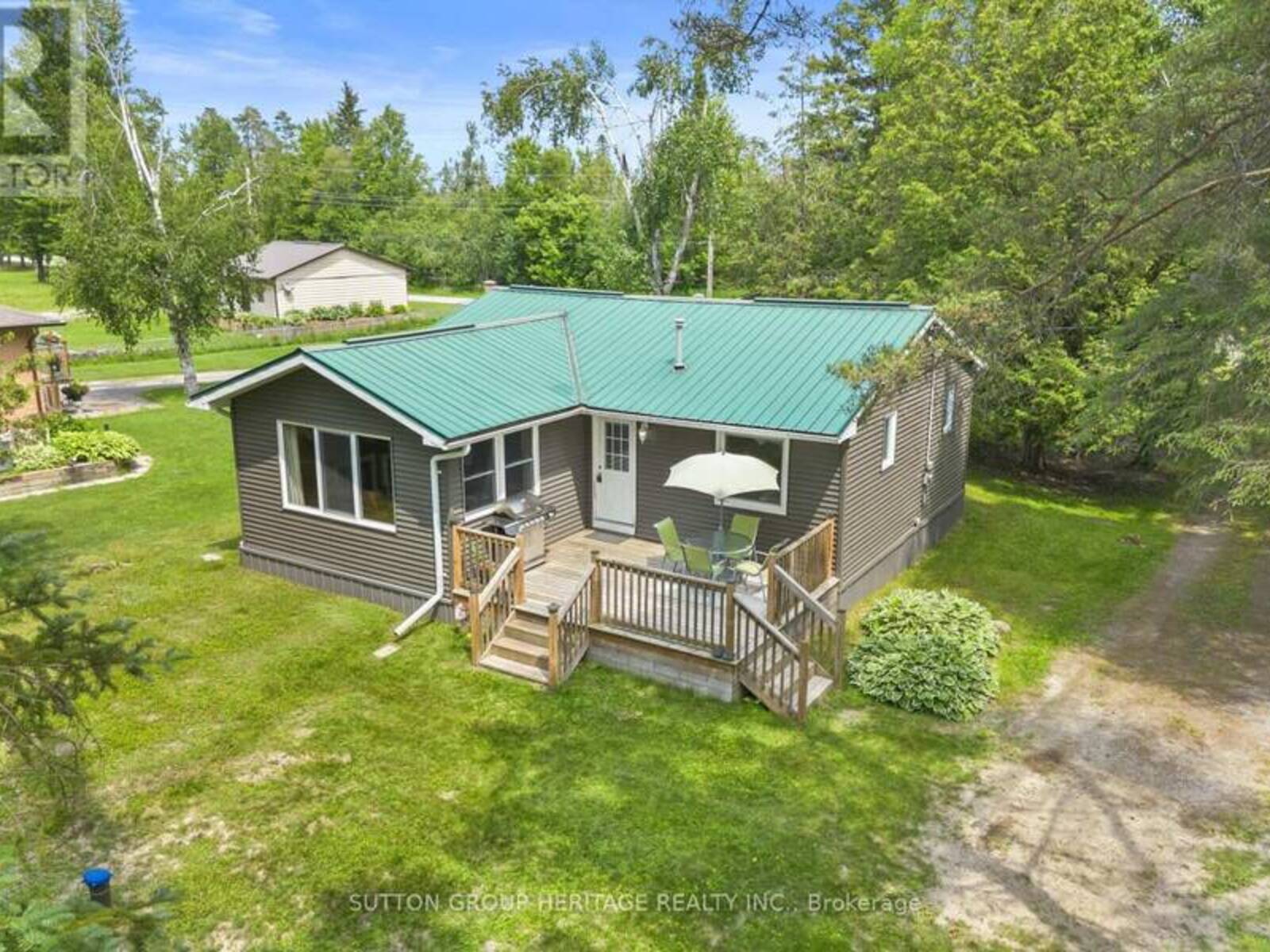 11 CROOKED COURT, Kawartha Lakes, Ontario K0M 1C0