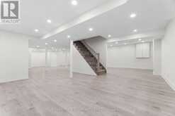 30 CHAPMAN DRIVE | Ajax Ontario | Slide Image Eighteen