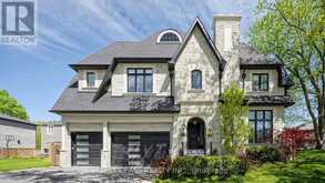 38 MAPLE GROVE AVENUE | Richmond Hill Ontario | Slide Image Two