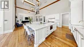 38 MAPLE GROVE AVENUE | Richmond Hill Ontario | Slide Image Nine