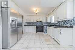 7187 DARCEL AVENUE | Mississauga Ontario | Slide Image Nineteen