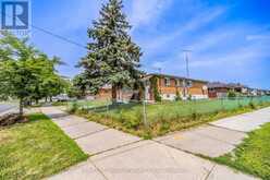 7187 DARCEL AVENUE | Mississauga Ontario | Slide Image Three