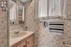 22 EMERY COURT | Georgina Ontario | Slide Image Thirty-six