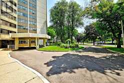 807 - 2323 CONFEDERATION PARKWAY | Mississauga Ontario | Slide Image Five