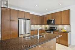 61 MINERVA AVENUE | Toronto Ontario | Slide Image Twelve