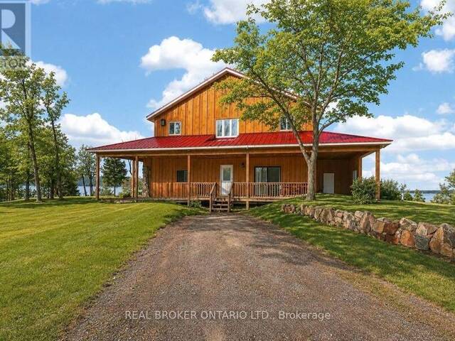 1866 TAY BAY ROAD Coldwater Ontario, L0K 1E0 - 4 Bedrooms Waterfront Home For sale