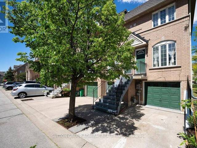 35 - 75 STRATHAVEN DRIVE Mississauga Ontario, L5R 3W1 - 3 Bedrooms Condo For Sale
