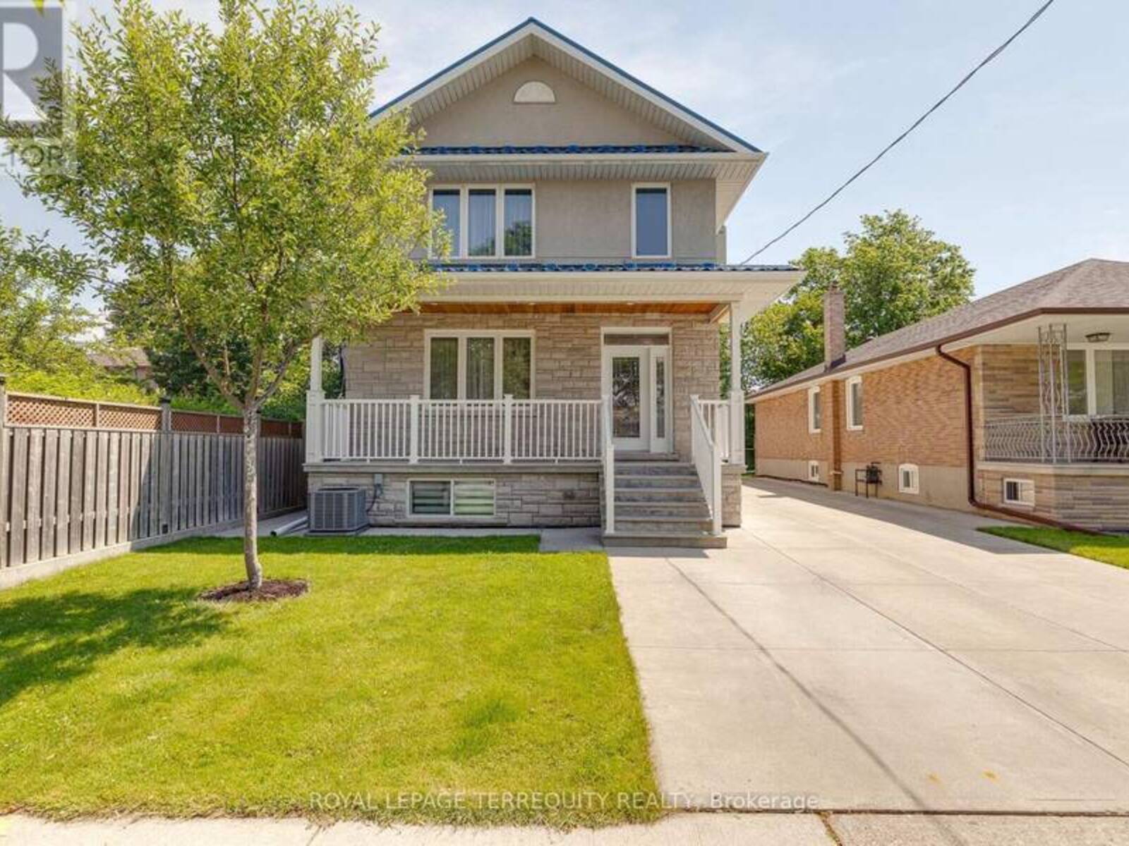 3 GAIR DRIVE, Toronto, Ontario M8W 4P2