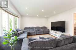 929 PHILBROOK DRIVE | Milton Ontario | Slide Image Nine
