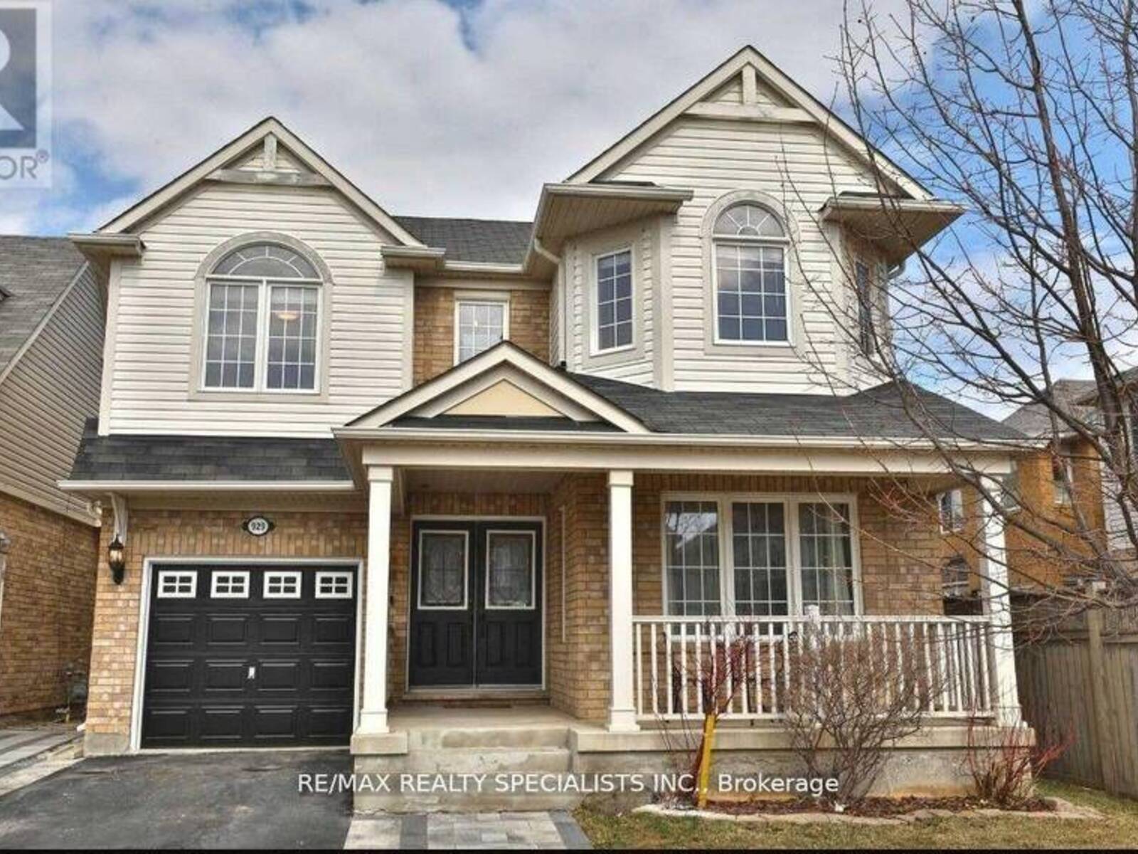 929 PHILBROOK DRIVE, Milton, Ontario L9T 0L3