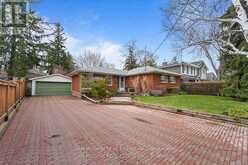 2470 MEADOWOOD CRESCENT | Oakville Ontario | Slide Image One
