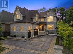 725 QUEENSWAY W Mississauga Ontario, L5C 1A7