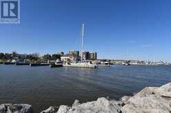102 - 2175 MARINE DRIVE | Oakville Ontario | Slide Image Forty-five