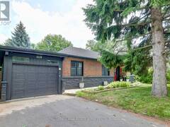 1028 CEDAR AVENUE Burlington Ontario, L7T 2S1