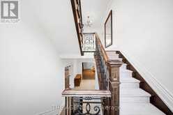 1098 LAKESHORE ROAD W | Oakville Ontario | Slide Image Twenty-six
