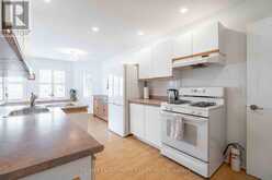 195 SILVERBIRCH BOULEVARD | Hamilton Ontario | Slide Image Sixteen