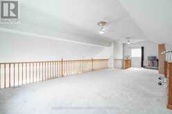 195 SILVERBIRCH BOULEVARD | Hamilton Ontario | Slide Image Nineteen