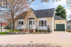195 SILVERBIRCH BOULEVARD | Hamilton Ontario | Slide Image Two